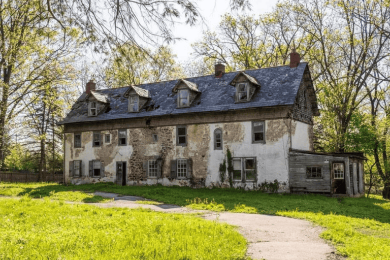 old-farm-house-in-dresher-pa